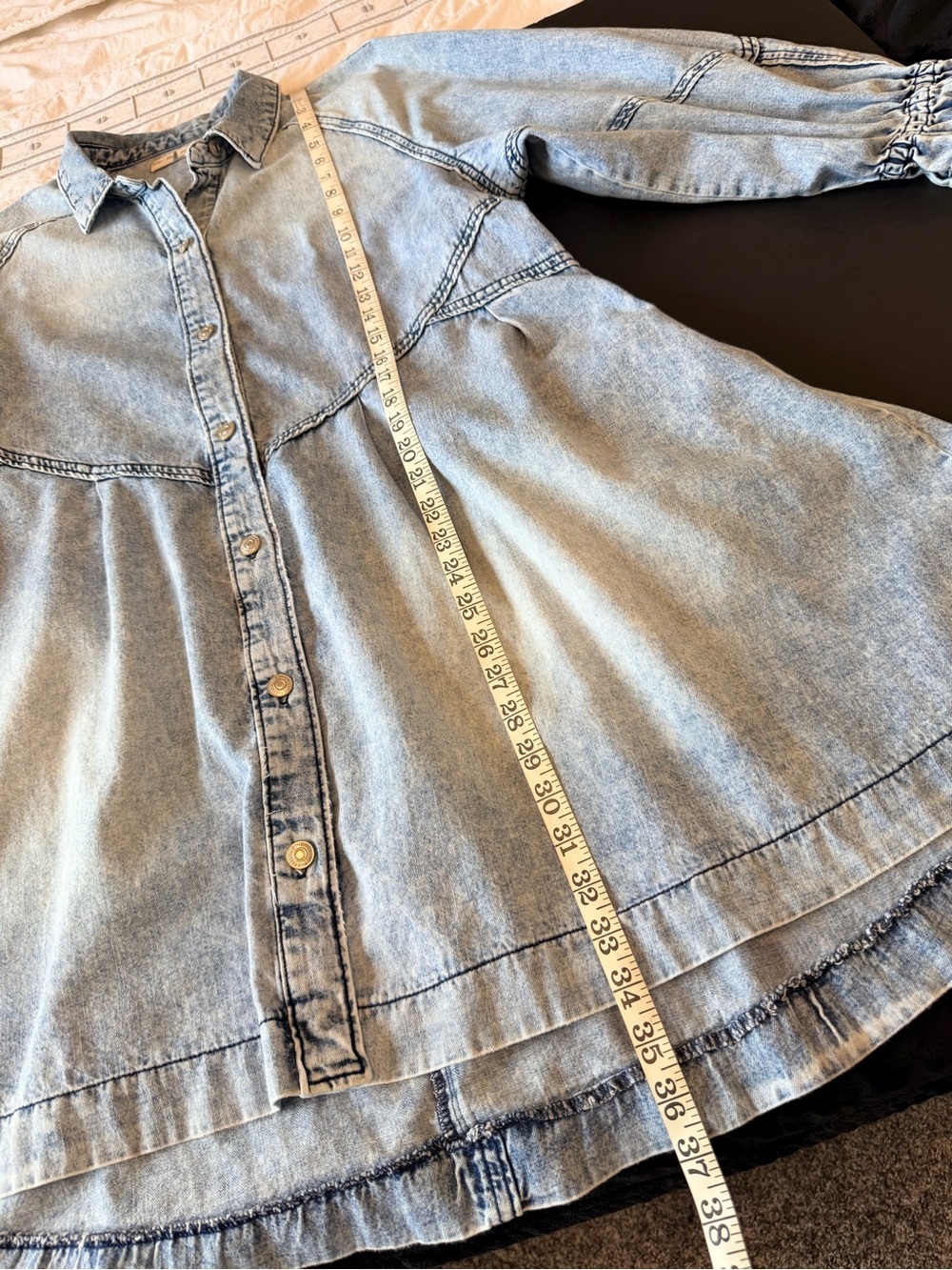 We the Free Hannah Denim mini dress buttondown, pockets, acid wash, Sz L - Picture 7 of 12